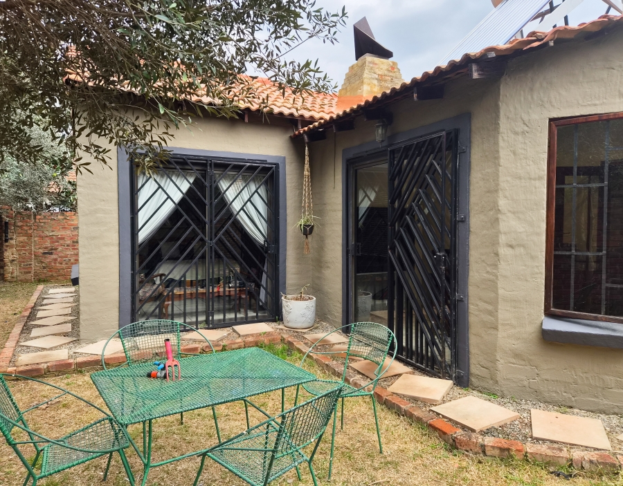 3 Bedroom Property for Sale in Mooivallei Park North West